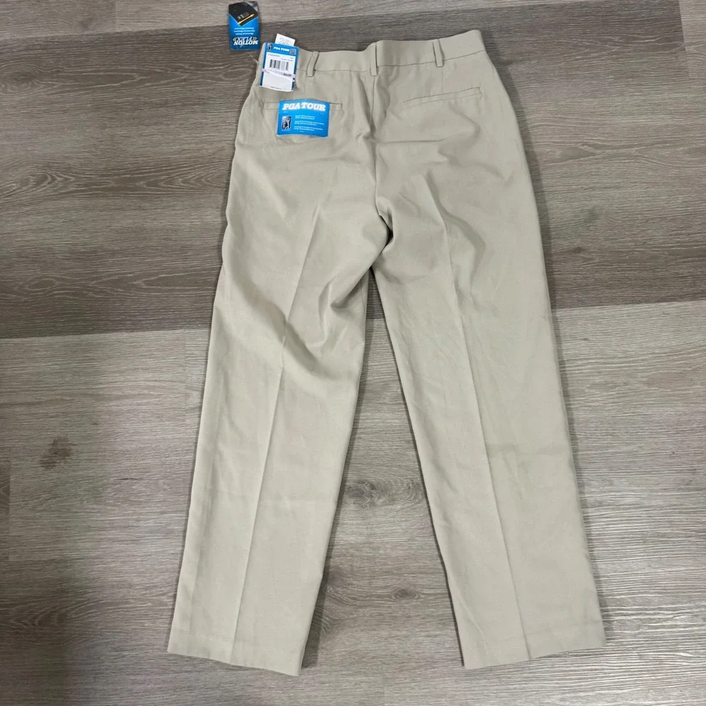 PGA Tour Golf Pants Mens 32x30 Plaza Taupe Motion Flex Stretch PVBS50M2RS